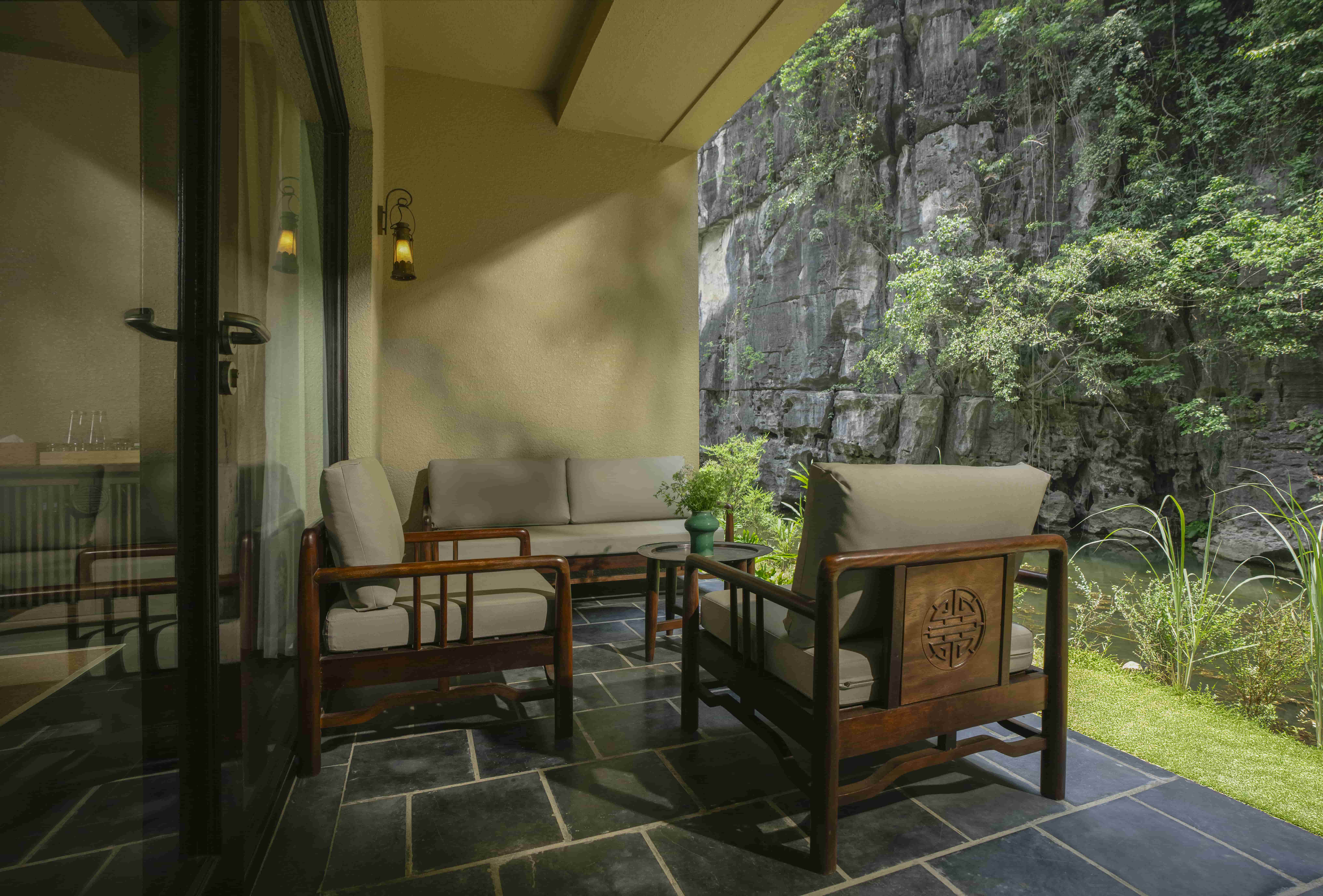 Nature Suite (2 Bed Rooms)