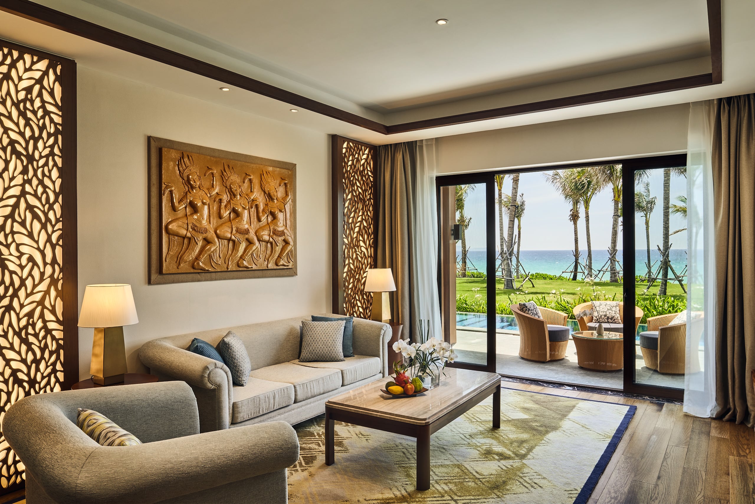 Beachfront Pool Villa